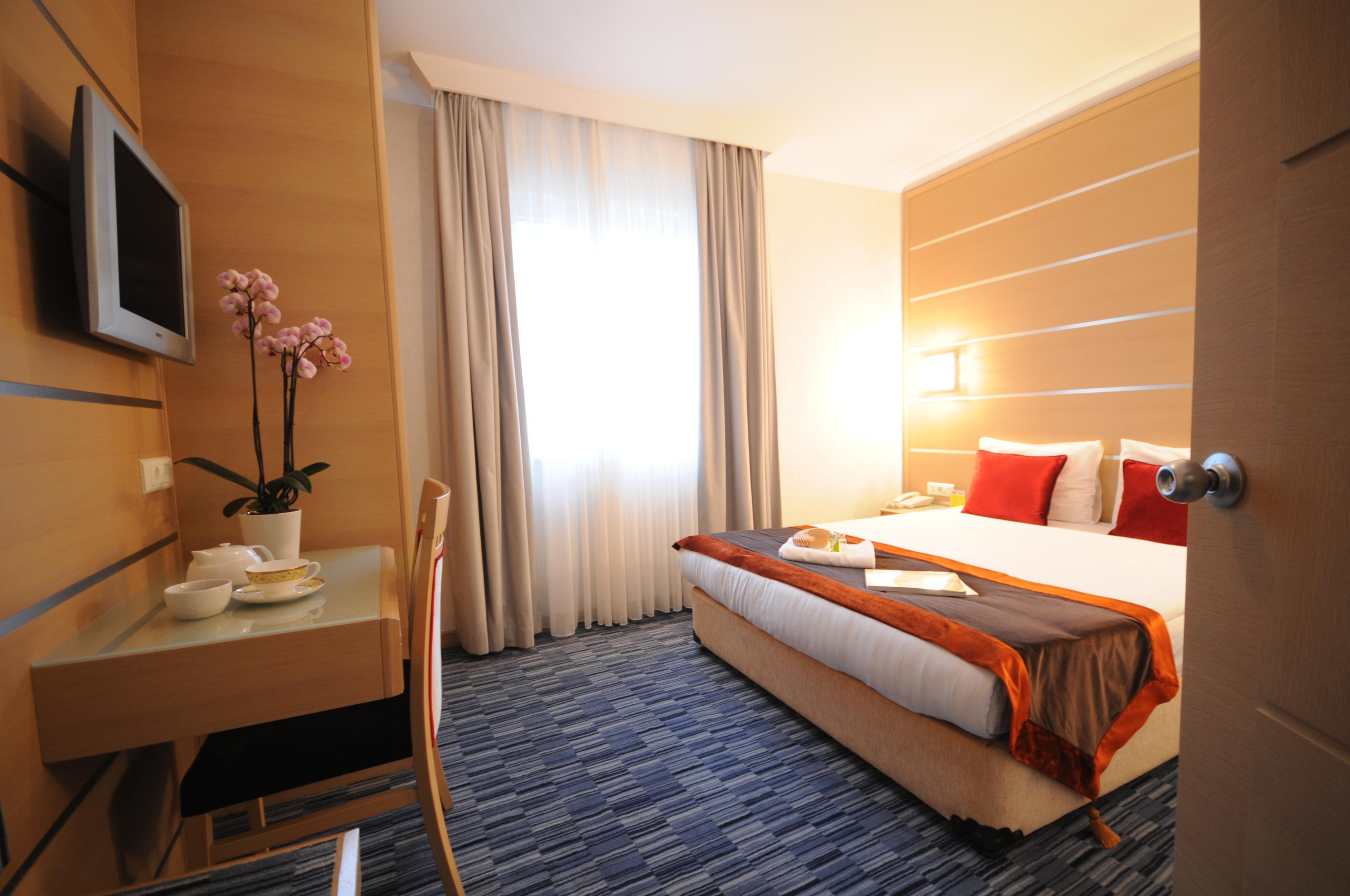Sv Business Hotel Taksim Стамбул Екстер'єр фото